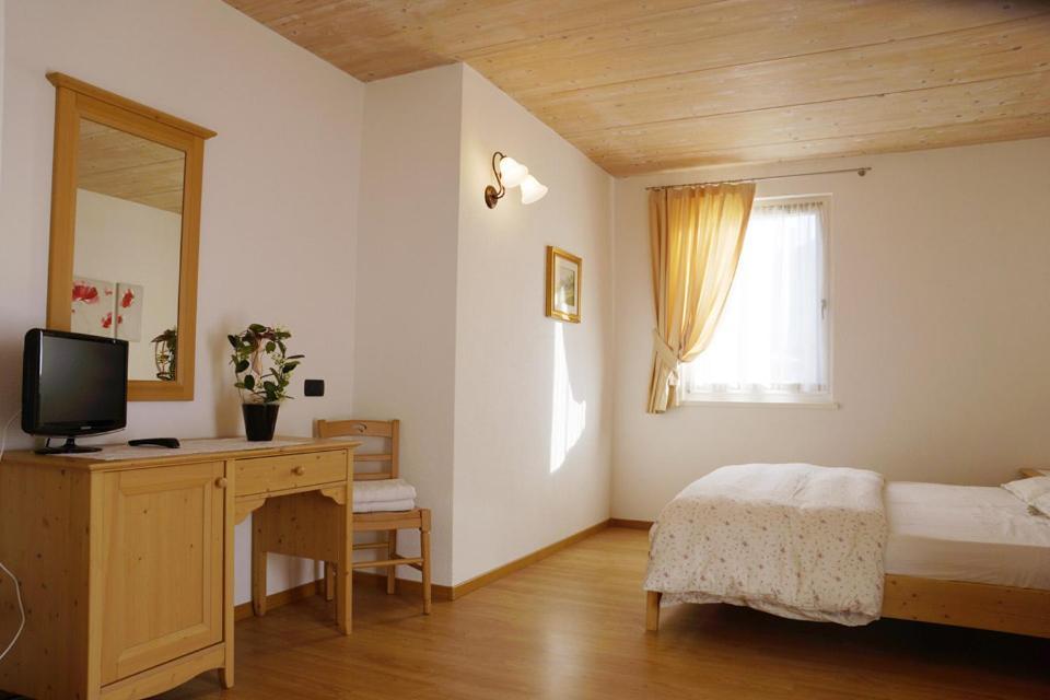 Agriturismo Locanda De L'Arguta เตรนโต ภายนอก รูปภาพ